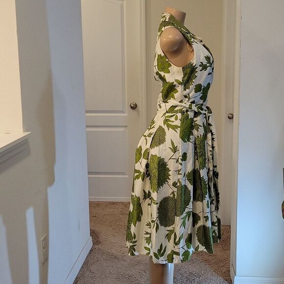 JESSICA HOWARD 50' STYLE SPRING SLEEVELESS FLORAL COLLARED DEEP V-NECK DRESS - Picture 7 of 16